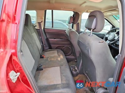 Zdjęcie 10 z 12 samochodu: 2016 JEEP COMPASS SPORT VIN:1C4NJCBBXGD806238 - miniatura