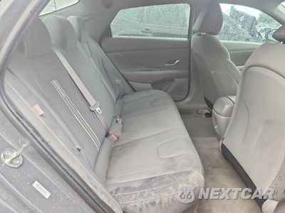 Zdjęcie 10 z 12 samochodu: 2024 HYUNDAI ELANTRA BLUE VIN:KMHLM4DJ3RU106665 - miniatura