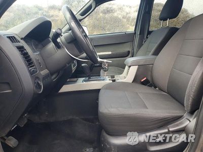 Zdjęcie 7 z 13 samochodu: 2010 FORD ESCAPE XLT VIN:1FMCU9D71AKC28474 - miniatura