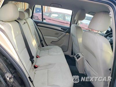 Zdjęcie 10 z 13 samochodu: 2017 VOLKSWAGEN GOLF SPORTWAGEN S VIN:3VW017AU6HM502752 - miniatura