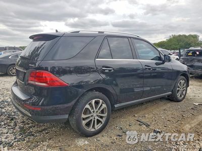 Trzecie zdjęcie samochodu z tyłu: 2017 MERCEDES-BENZ GLE 350 4MATIC VIN:4JGDA5HB5HA834672 - miniatura