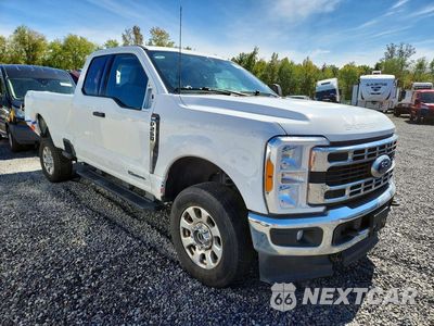 Czwarte zdjęcie samochodu z boku: 2023 FORD F250 SUPER DUTY VIN:1FT7X2BT6PEC29065 - miniatura
