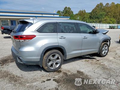 Trzecie zdjęcie samochodu z tyłu: 2018 TOYOTA HIGHLANDER LIMITED VIN:5TDDZRFH6JS865904 - miniatura