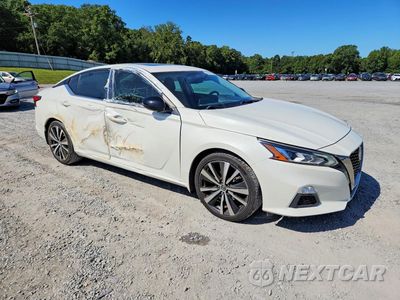 Czwarte zdjęcie samochodu z boku: 2022 NISSAN ALTIMA SR VIN:1N4AL4CV3NN376301 - miniatura