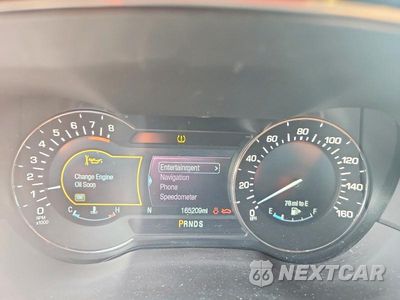 Zdjęcie 9 z 13 samochodu: 2017 LINCOLN MKC RESERVE VIN:5LMCJ3D98HUL12536 - miniatura