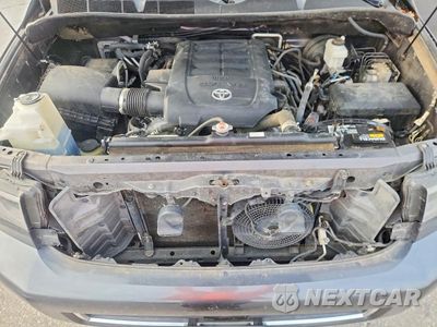 Zdjęcie 12 z 13 samochodu: 2018 TOYOTA SEQUOIA LIMITED VIN:5TDKY5G19JS071354 - miniatura