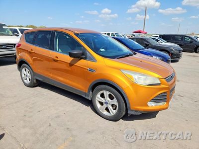 Czwarte zdjęcie samochodu z boku: 2014 FORD ESCAPE SE VIN:1FMCU0GX6GUA97305 - miniatura