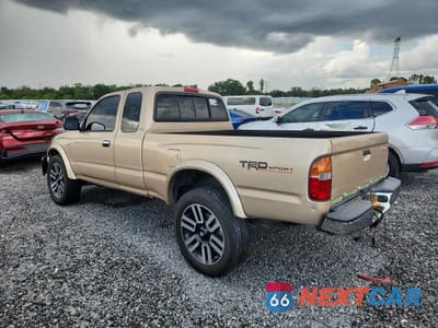 Drugie zdjęcie samochodu z przodu: 2000 TOYOTA TACOMA V6 VIN:4TAWN72N1YZ581072 - miniatura
