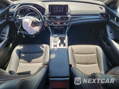 Zdjęcie 8 z 12 samochodu: 2022 HONDA ACCORD HYBRID SPORT VIN:1HGCV3F23NA014941 - miniatura