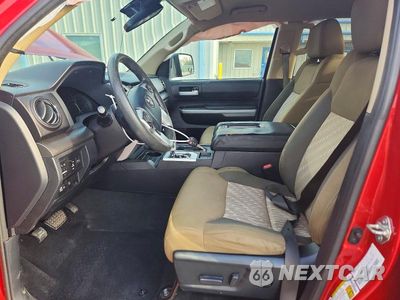 Zdjęcie 7 z 12 samochodu: 2019 TOYOTA TUNDRA SR5 VIN:5TFUW5F16KX784501 - miniatura