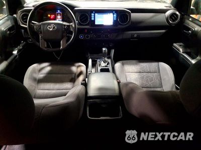 Zdjęcie 8 z 13 samochodu: 2016 TOYOTA TACOMA TRD SPORT VIN:5TFDZ5BN7GX012189 - miniatura
