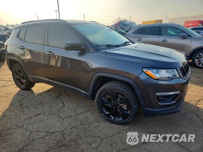 Czwarte zdjęcie samochodu z boku: 2018 JEEP COMPASS LATITUDE VIN:3C4NJDBB8JT394912 - miniatura