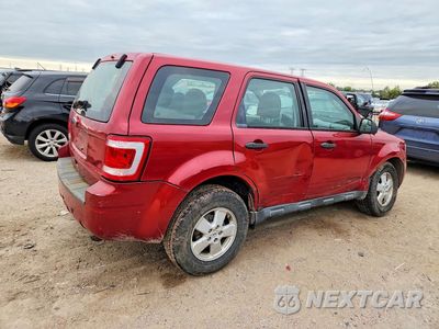 Trzecie zdjęcie samochodu z tyłu: 2010 FORD ESCAPE XLS VIN:1FMCU0C75AKC51155 - miniatura