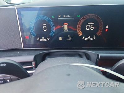 Zdjęcie 9 z 13 samochodu: 2025 HYUNDAI TUCSON SEL VIN:5NMJB3DE6SH455105 - miniatura