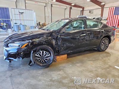 2025 NISSAN ALTIMA SV 1N4BL4DV8SN391360 - główne zdjęcie licytacji z USA - miniatura