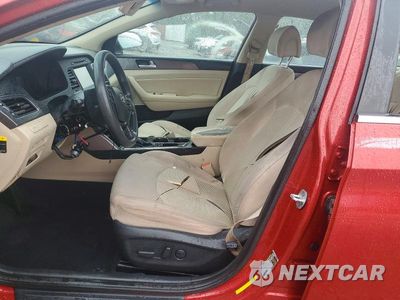Zdjęcie 7 z 12 samochodu: 2017 HYUNDAI SONATA SPORT VIN:5NPE34AF9HH442037 - miniatura