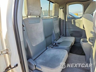 Zdjęcie 10 z 13 samochodu: 2010 TOYOTA TACOMA BASE VIN:5TETX4CN9AZ745886 - miniatura