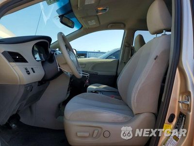Zdjęcie 7 z 13 samochodu: 2013 TOYOTA SIENNA LE VIN:5TDKK3DC2DS292875 - miniatura