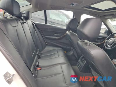 Zdjęcie 10 z 12 samochodu: 2015 BMW 328 XI SULEV VIN:WBA3B5C51FF959938 - miniatura