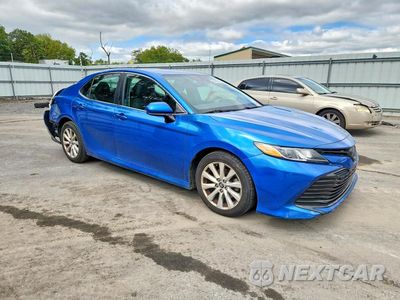 Czwarte zdjęcie samochodu z boku: 2019 TOYOTA CAMRY LE VIN:4T1B11HK9KU167482 - miniatura