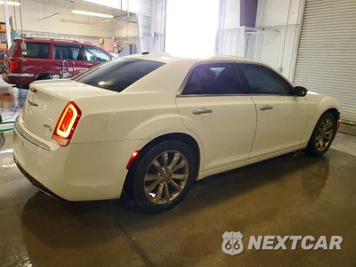 Trzecie zdjęcie samochodu z tyłu: 2015 CHRYSLER 300C PLATINUM VIN:2C3CCASG2FH830833 - miniatura