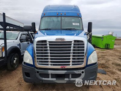 Piąte zdjęcie samochodu w środku: 2017 FREIGHTLINER CASCADIA 125 SEMI TRUCK VIN:3AKJGLDR3HSHW5269 - miniatura
