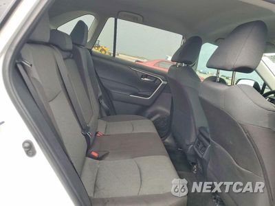 Zdjęcie 10 z 13 samochodu: 2025 TOYOTA RAV4 XLE VIN:2T3W1RFV8SW386129 - miniatura