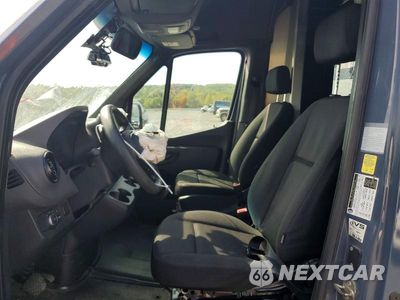 Zdjęcie 7 z 13 samochodu: 2019 MERCEDES-BENZ SPRINTER DELIVERY VAN VIN:WD4PF0CD7KT004128 - miniatura