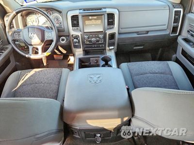 Zdjęcie 8 z 12 samochodu: 2015 RAM 1500 SLT VIN:1C6RR6LT8FS639222 - miniatura
