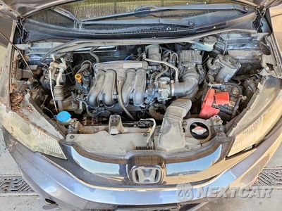 Zdjęcie 11 z 13 samochodu: 2017 HONDA FIT EX VIN:JHMGK5H78HS019224 - miniatura