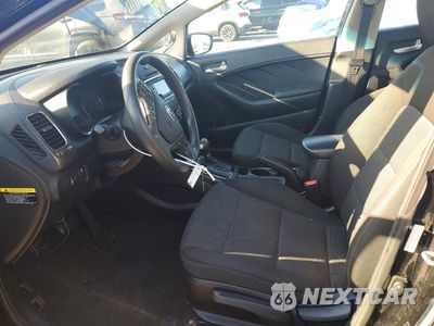 Zdjęcie 7 z 12 samochodu: 2018 KIA FORTE LX VIN:3KPFK4A75JE282460 - miniatura
