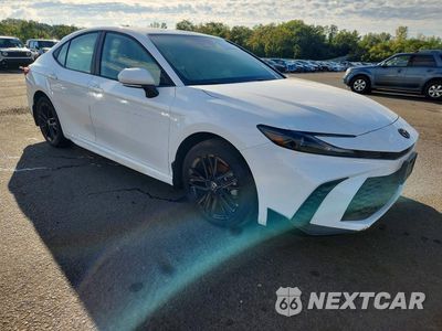 Czwarte zdjęcie samochodu z boku: 2026 TOYOTA CAMRY SE VIN:4T1DBADK0TU047809 - miniatura