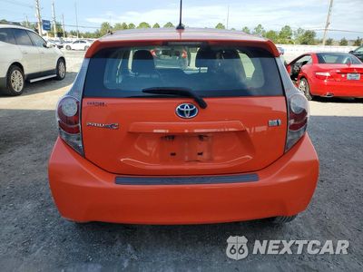 Zdjęcie 6 z 13 samochodu: 2013 TOYOTA PRIUS C THREE VIN:JTDKDTB35D1048311 - miniatura