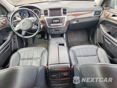 Zdjęcie 8 z 13 samochodu: 2014 MERCEDES-BENZ GL 450 4MATIC VIN:4JGDF7CE2EA319977 - miniatura