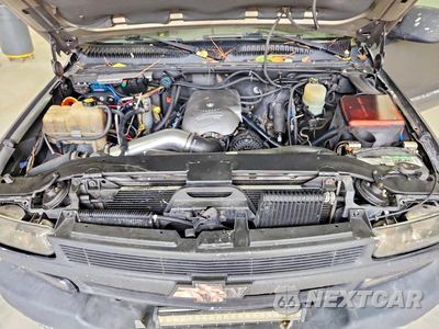 Zdjęcie 12 z 13 samochodu: 2001 CHEVROLET SILVERADO K2500 HEAVY DUTY VIN:1GCHK29U71E215054 - miniatura