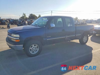 1999 CHEVROLET SILVERADO K1500 2GCEK19T9X1228418 - główne zdjęcie licytacji z USA - miniatura