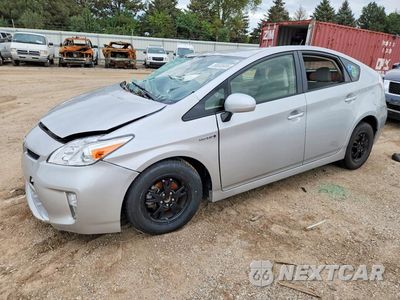 2013 TOYOTA PRIUS TWO JTDKN3DU2D5647579 - główne zdjęcie licytacji z USA - miniatura