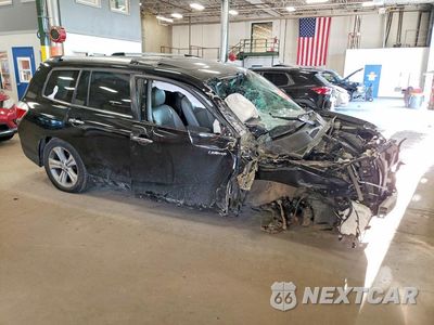 Czwarte zdjęcie samochodu z boku: 2013 TOYOTA HIGHLANDER LIMITED VIN:5TDDK3EH6DS222587 - miniatura