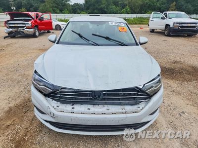 Piąte zdjęcie samochodu w środku: 2019 VOLKSWAGEN JETTA S VIN:3VWC57BU4KM063509 - miniatura