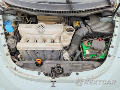 Zdjęcie 11 z 12 samochodu: 2010 VOLKSWAGEN NEW BEETLE VIN:3VWRG3AG2AM036784 - miniatura