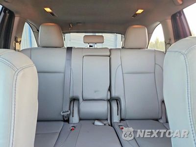 Zdjęcie 10 z 13 samochodu: 2019 TOYOTA HIGHLANDER HYBRID XLE VIN:5TDJGRFH2KS055339 - miniatura