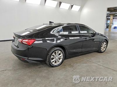 Trzecie zdjęcie samochodu z tyłu: 2019 CHEVROLET MALIBU LT VIN:1G1ZD5STXKF166020 - miniatura
