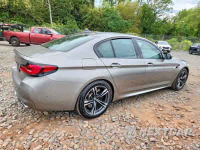 Trzecie zdjęcie samochodu z tyłu: 2023 BMW M5 VIN:WBS83CH04PCL74841 - miniatura