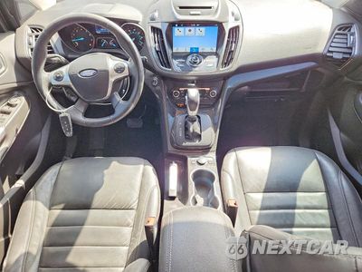 Zdjęcie 8 z 14 samochodu: 2016 FORD ESCAPE TITANIUM VIN:1FMCU0J99GUC91465 - miniatura