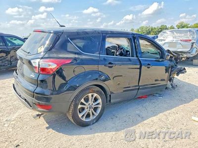 Trzecie zdjęcie samochodu z tyłu: 2017 FORD ESCAPE SE VIN:1FMCU0GD6HUD48900 - miniatura