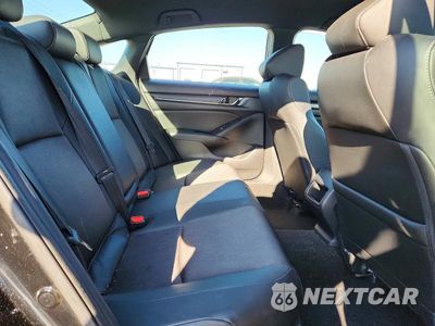 Zdjęcie 10 z 12 samochodu: 2019 HONDA ACCORD SPORT VIN:1HGCV1F34KA029814 - miniatura