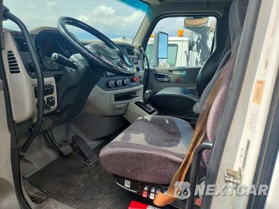 Zdjęcie 10 z 12 samochodu: 2018 PETERBILT 579 SEMI TRUCK VIN:1XPBA48X2JD478217 - miniatura