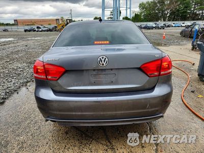 Zdjęcie 6 z 12 samochodu: 2013 VOLKSWAGEN PASSAT SE VIN:1VWBP7A36DC081903 - miniatura