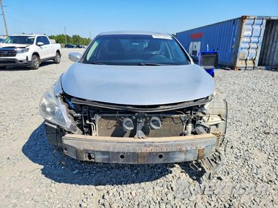 Piąte zdjęcie samochodu w środku: 2015 NISSAN ALTIMA 2.5 S VIN:1N4AL3AP4FN354338 - miniatura
