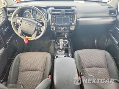 Zdjęcie 8 z 13 samochodu: 2021 TOYOTA 4RUNNER TRD OFF-ROAD VIN:JTEPU5JR5M5936942 - miniatura